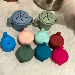 Colorful Silicone Sippy Cup Lids and snack cups